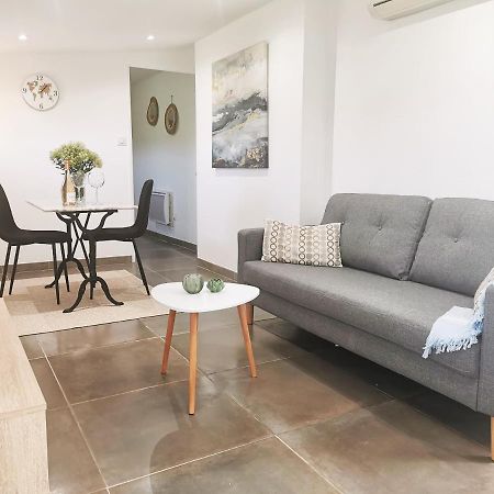 Maison De Vacances L'Hote Champetre Campagne Arlesienne エクステリア 写真