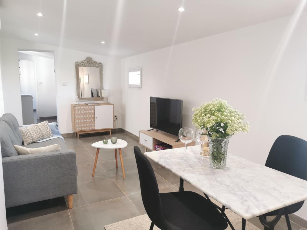 Maison De Vacances L'Hote Champetre Campagne Arlesienne エクステリア 写真